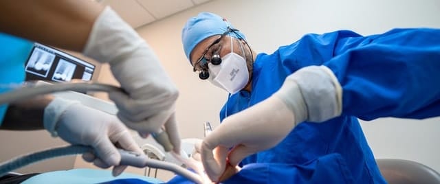 Medical Device Tracking: UDI Barcode Scanner